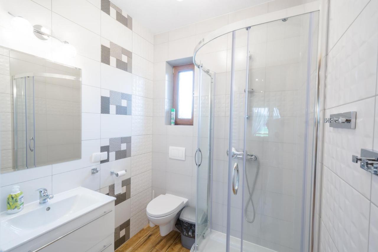 Holiday home Dw Kinga & Na Granicznej Z Jacuzzi Kacwin
